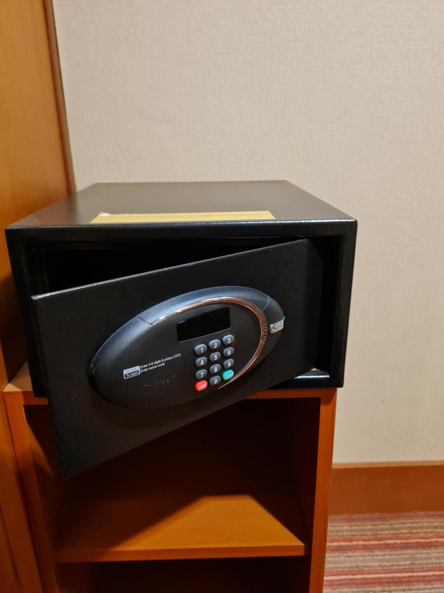 Dynasty Hotel Miri Εξωτερικό φωτογραφία