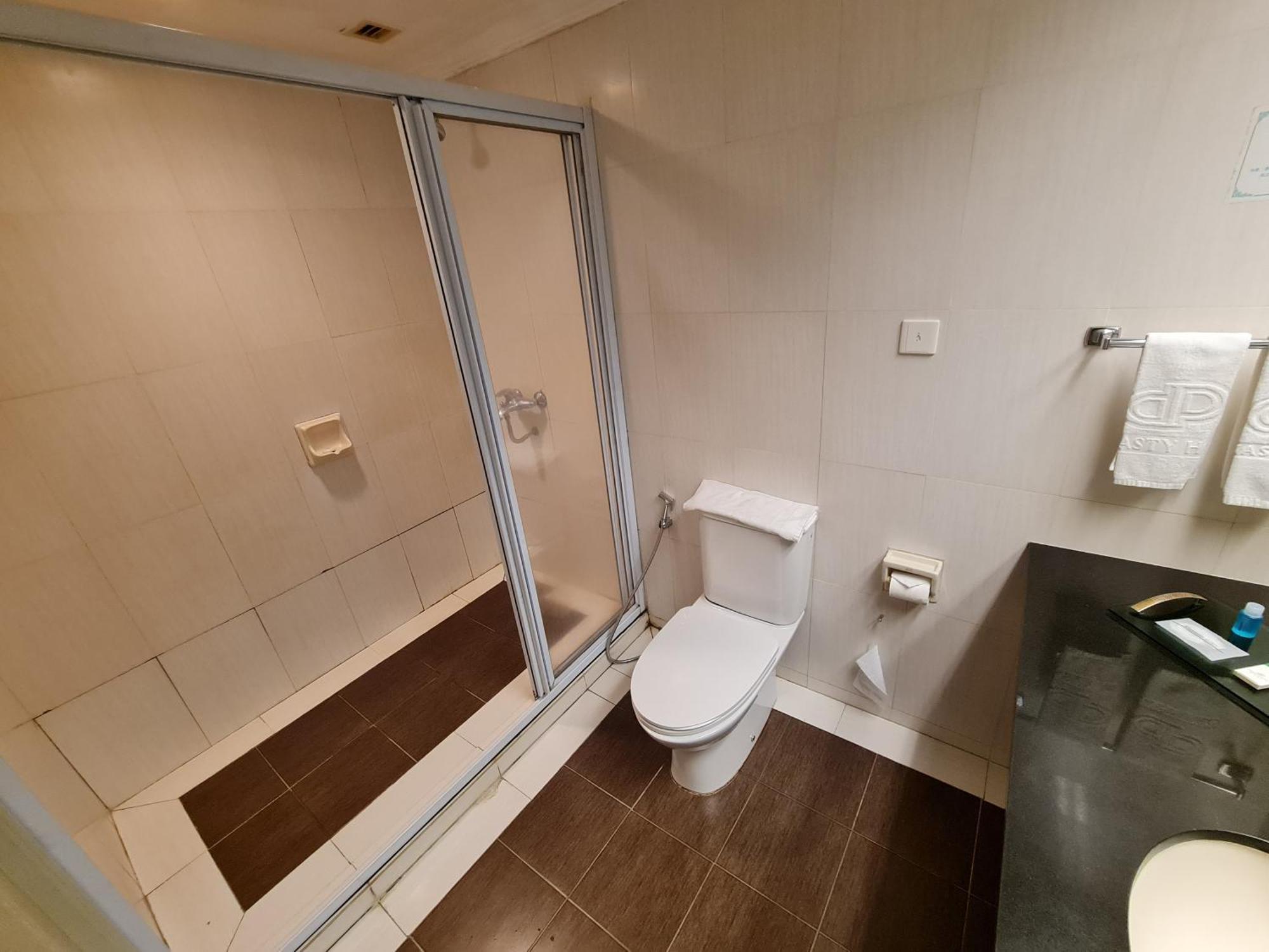 Dynasty Hotel Miri Εξωτερικό φωτογραφία